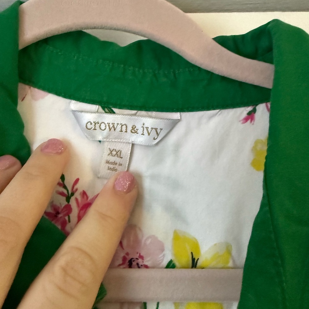 Crown & Ivy Green & White Floral Shirtdress - Picture 4 of 6